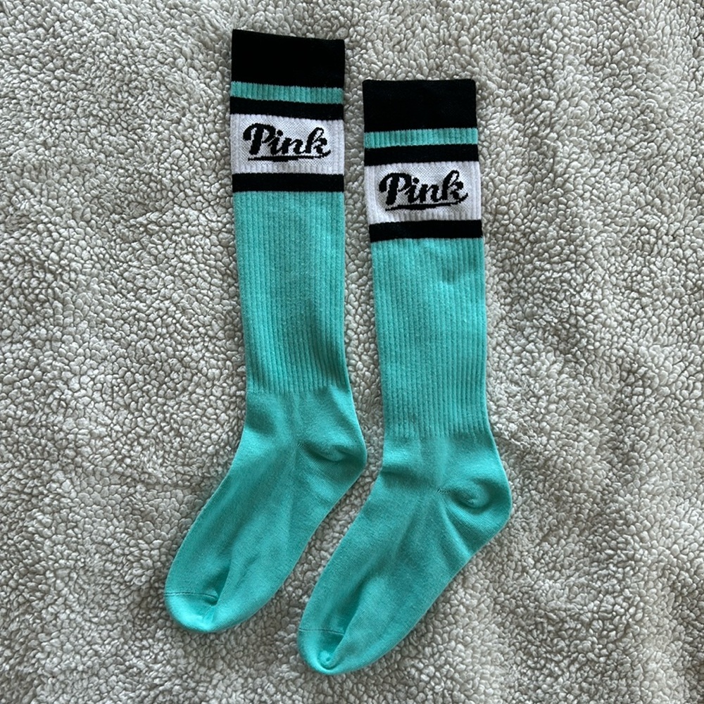 VS Pink Socks (NWOT)